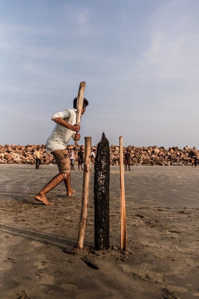 ক্রিকেট খেলার অতীত ও বর্তমান